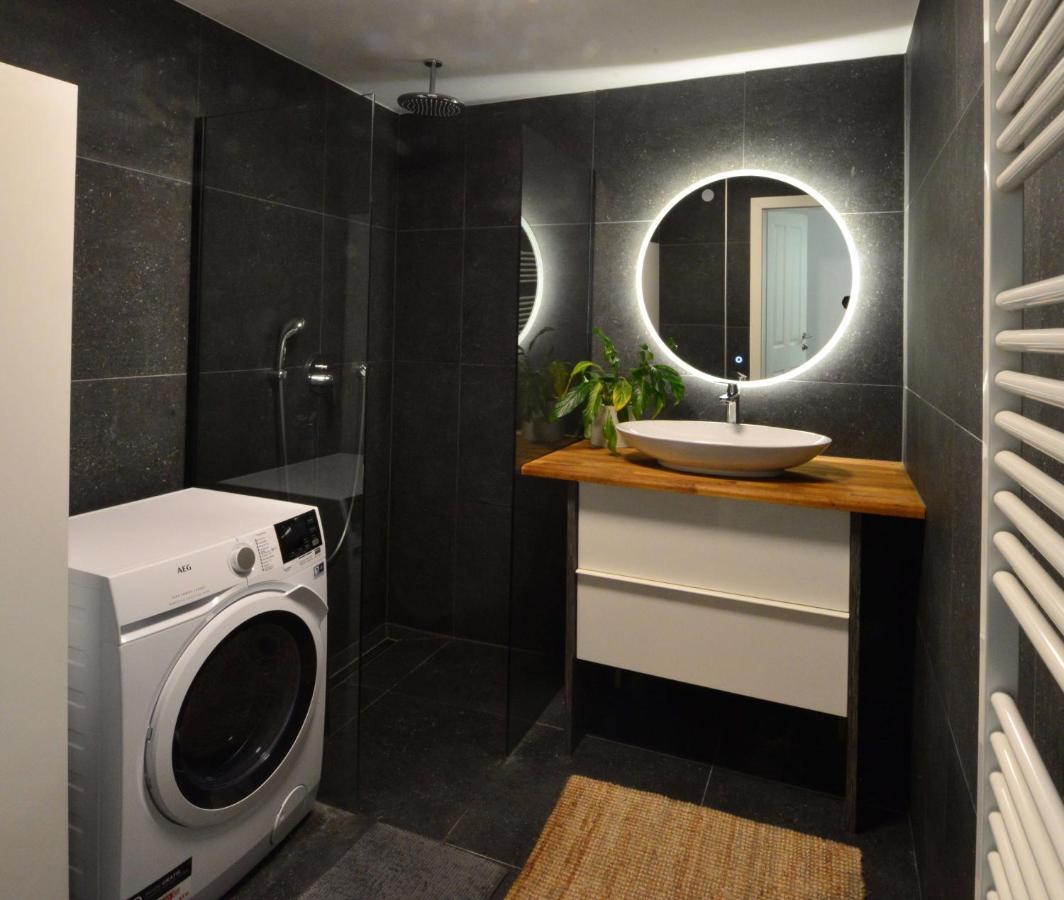 Modern Flat With Parking Space Lejlighed Wien Eksteriør billede